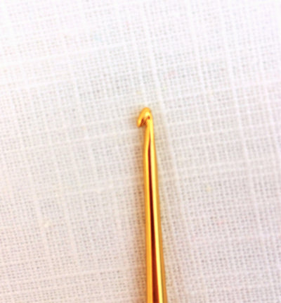 Japanese Hamanaka Crochet Hook - Size 3/0  (US B/1, UK 13, Metric 2.25mm)