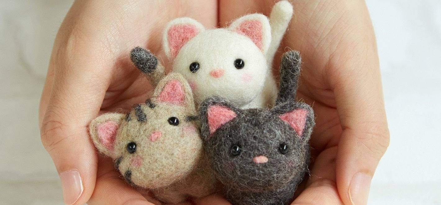 Hamanaka Felting Kits - Cats