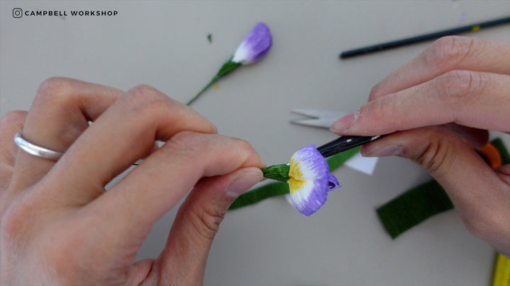 Campbell Workshop Paper Flower Craft Kit - Wisteria