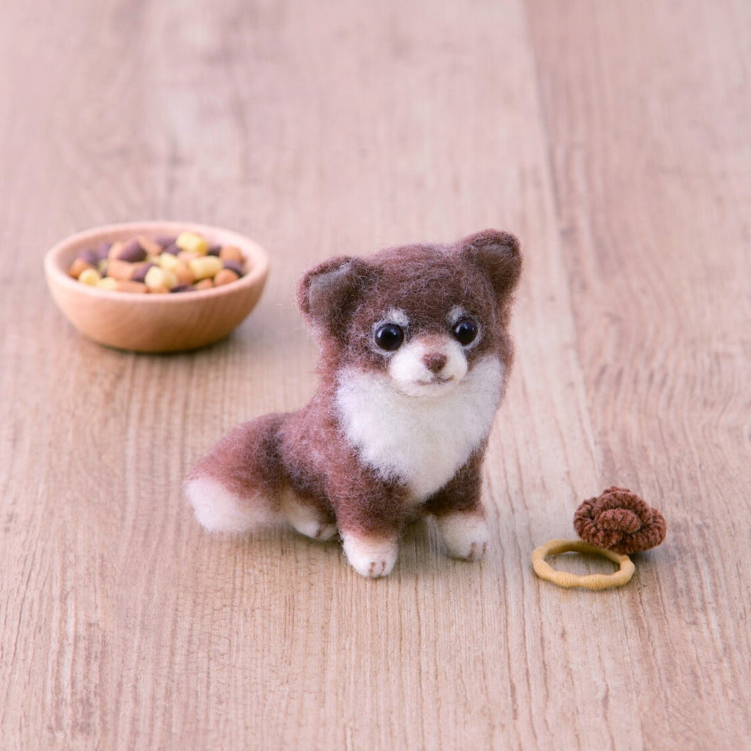 Hamanaka Needle Felting Kit - Sitting Chihuahua (English)