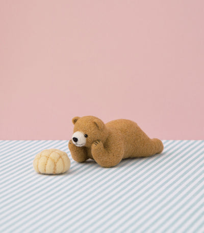 Hamanaka Needle Felting Kit - Bear with Melon Bread