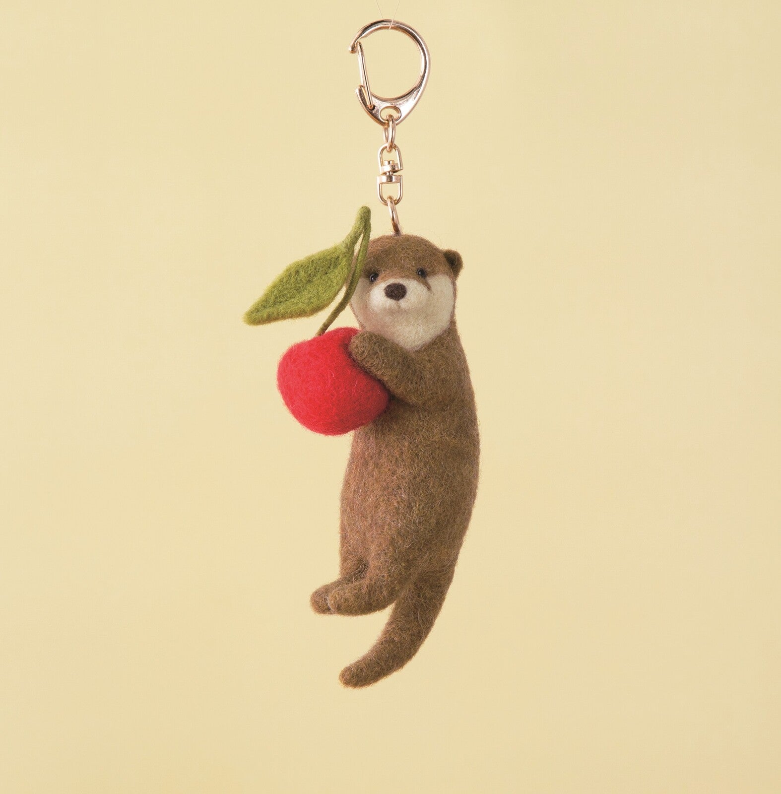 Hamanaka Needle Felting Kit - Otter with Cherry Keyring