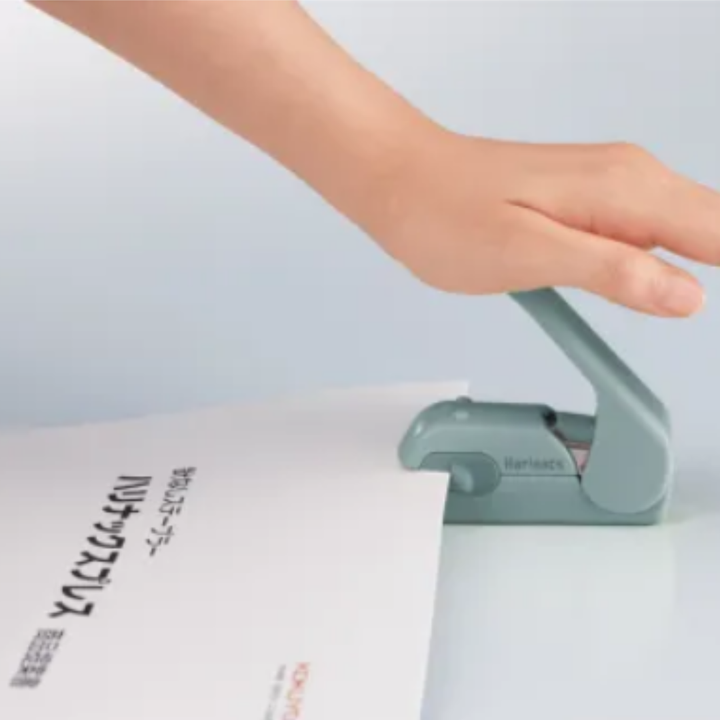 Kokuyo Harinacs Press Staple-free Stapler - Green Blue (New for 2026)