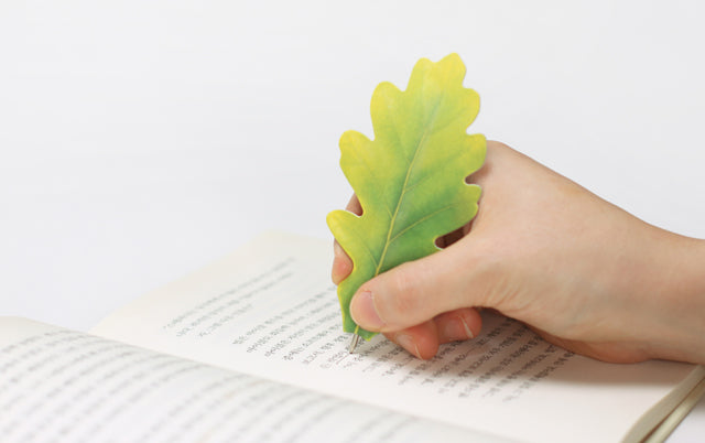 Appree Korea - Bookmark Pen - Autumn Oak Leaf
