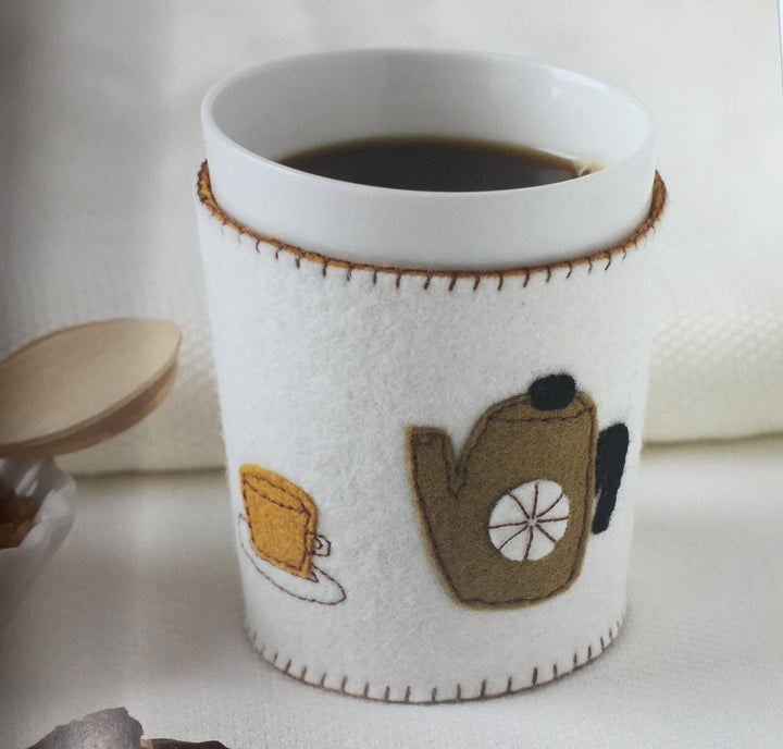 Fabulous Felt Book - Corinne Lapierre