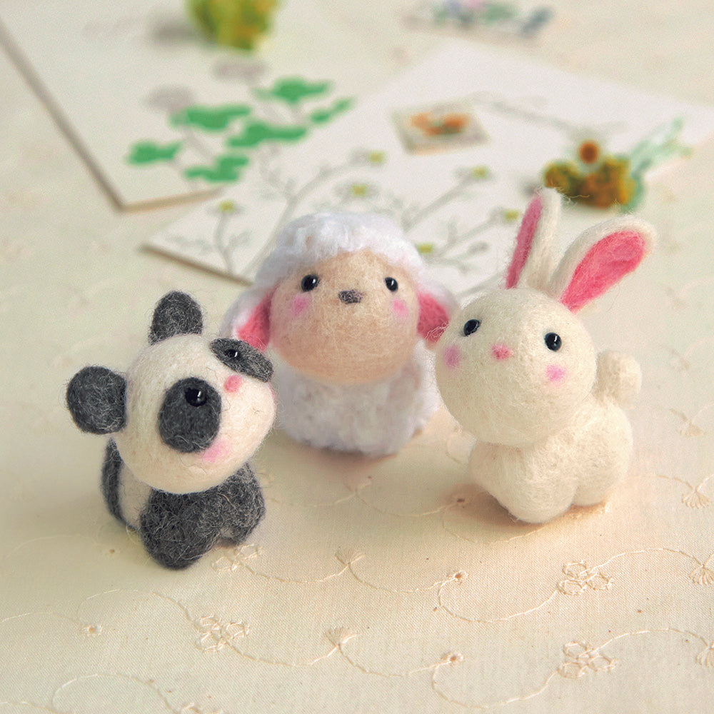 Hamanaka Needle Felting Kit - Panda, Sheep and Rabbit (English)
