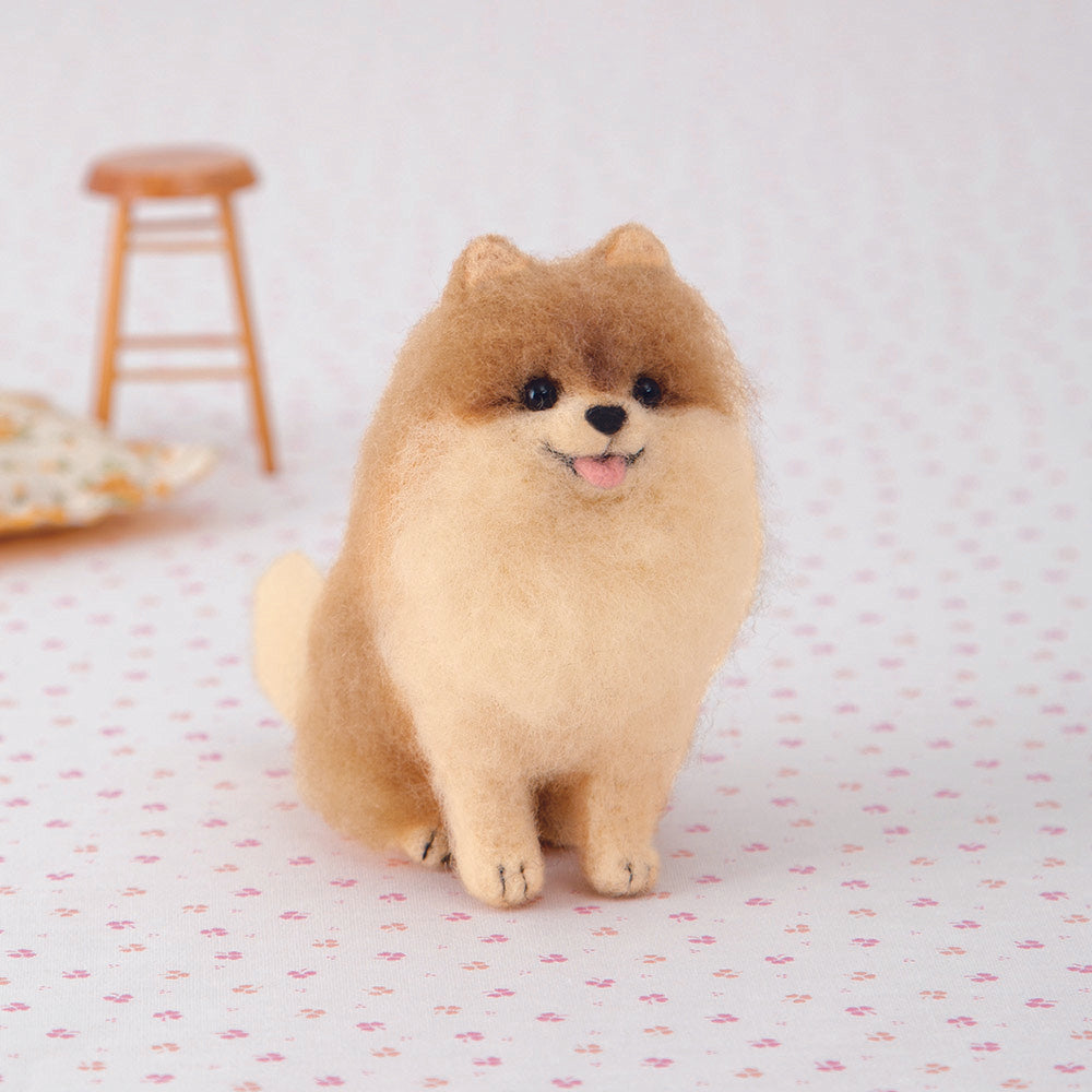 Hamanaka Aclaine Acrylic Fibre Needle Felting Kit - Pomeranian (English)