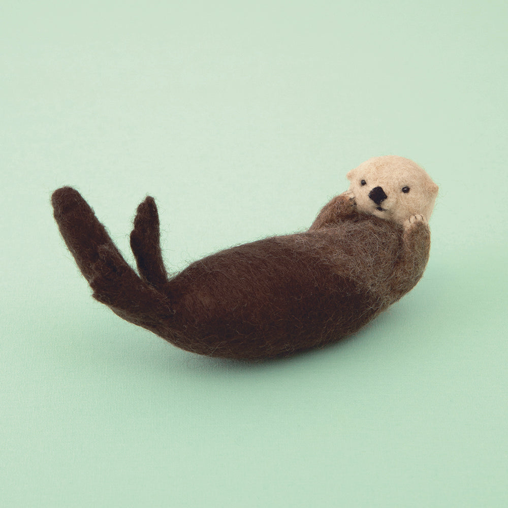 Hamanaka Needle Felting Kit - Sea Otter (English)