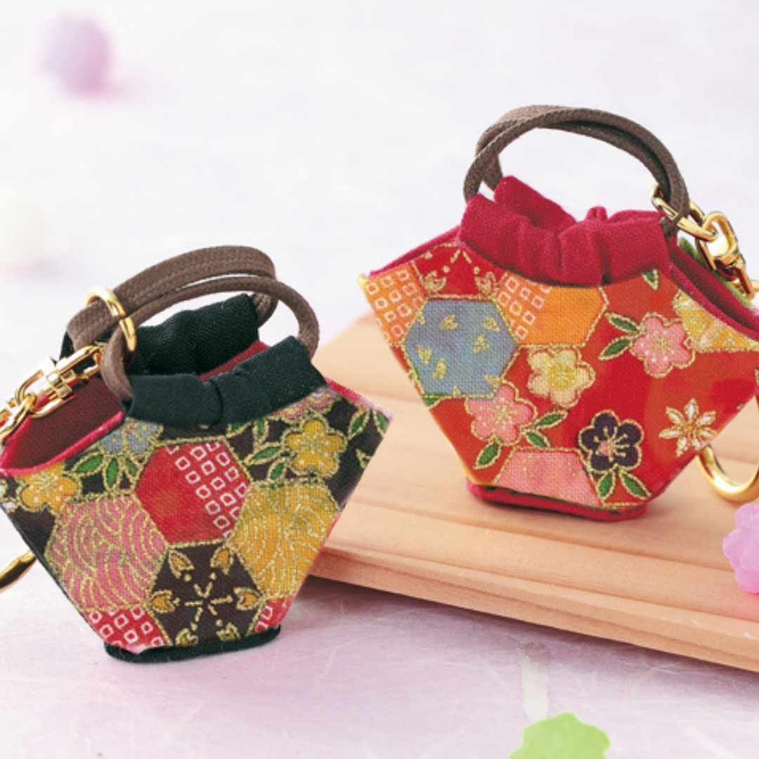 Panami Japanese Fabric Handbag Keyring Charm Craft Kit - Black & Red