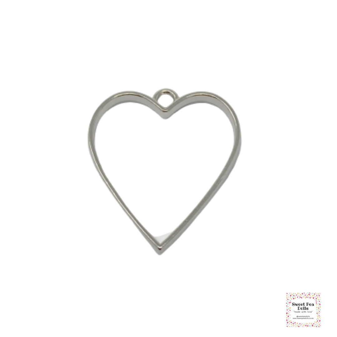 Resin Open Back Bezel - Silver Heart