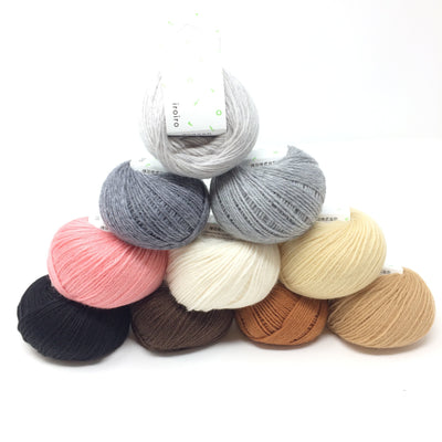 DARUMA iroiro yarn - Dark Grey