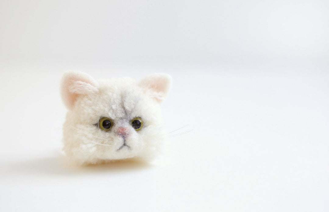 Trikotri KIT - Persian Cat Pom Pom Kit